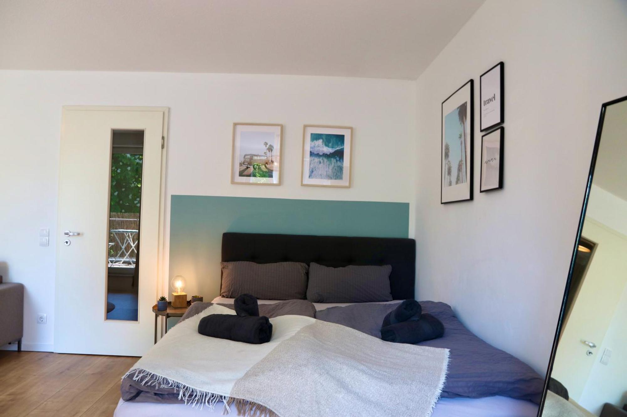 מגדבורג Gemuetliches 1R Apartment Mit Balkon, Parking, Tv Streaming מראה חיצוני תמונה
