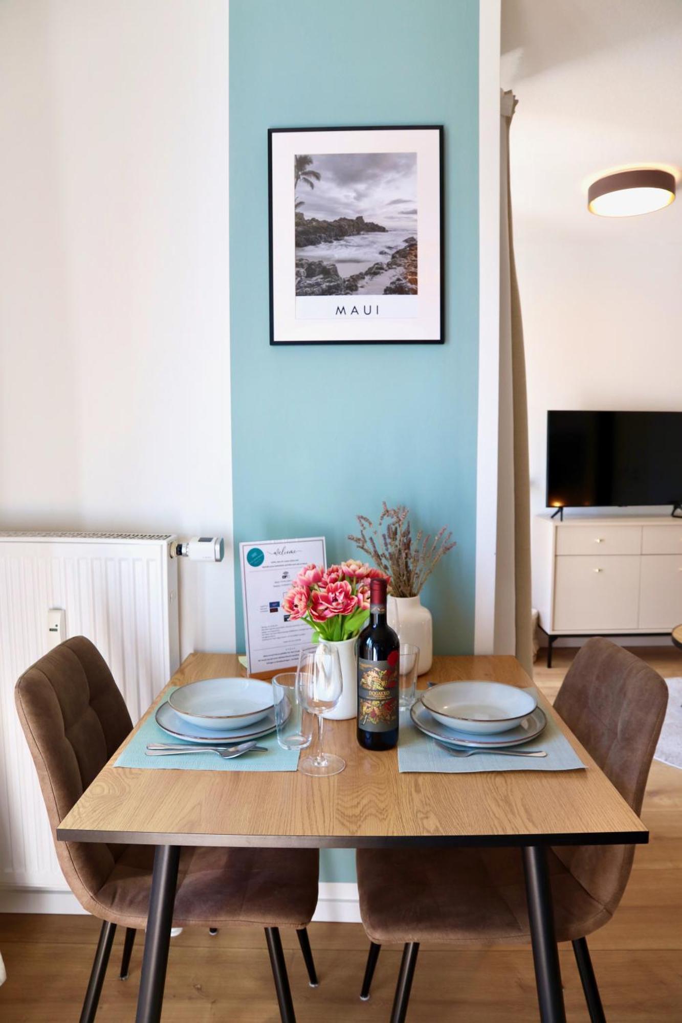 מגדבורג Gemuetliches 1R Apartment Mit Balkon, Parking, Tv Streaming מראה חיצוני תמונה
